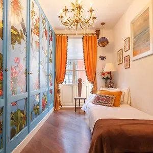https://elegante-diseo-vintage-con-parking.sansebastianhotels.net