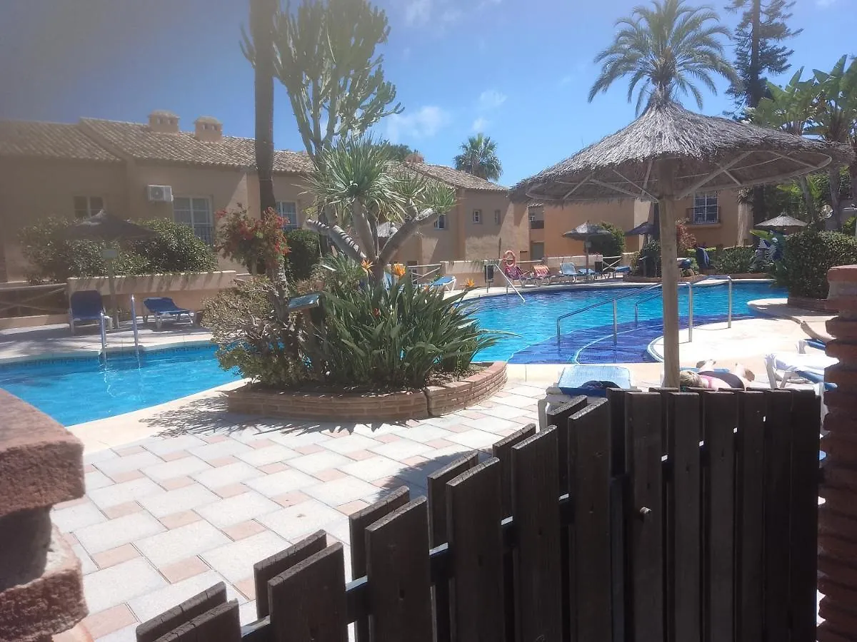 Apartamento Oasis Club Cp Sitio de Calahonda 0*,  España
